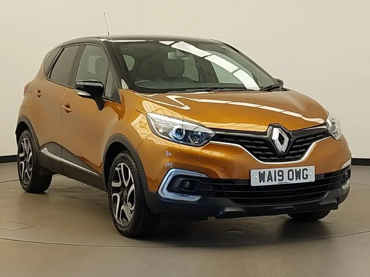 2019-renault-captur-13-tce-iconic-150bhp-ss-edc-auto-big-0