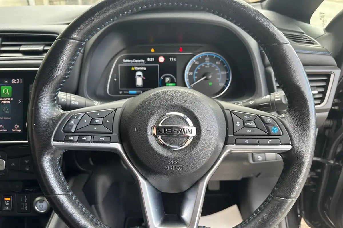 2020-nissan-leaf-e-e-tekna-big-31