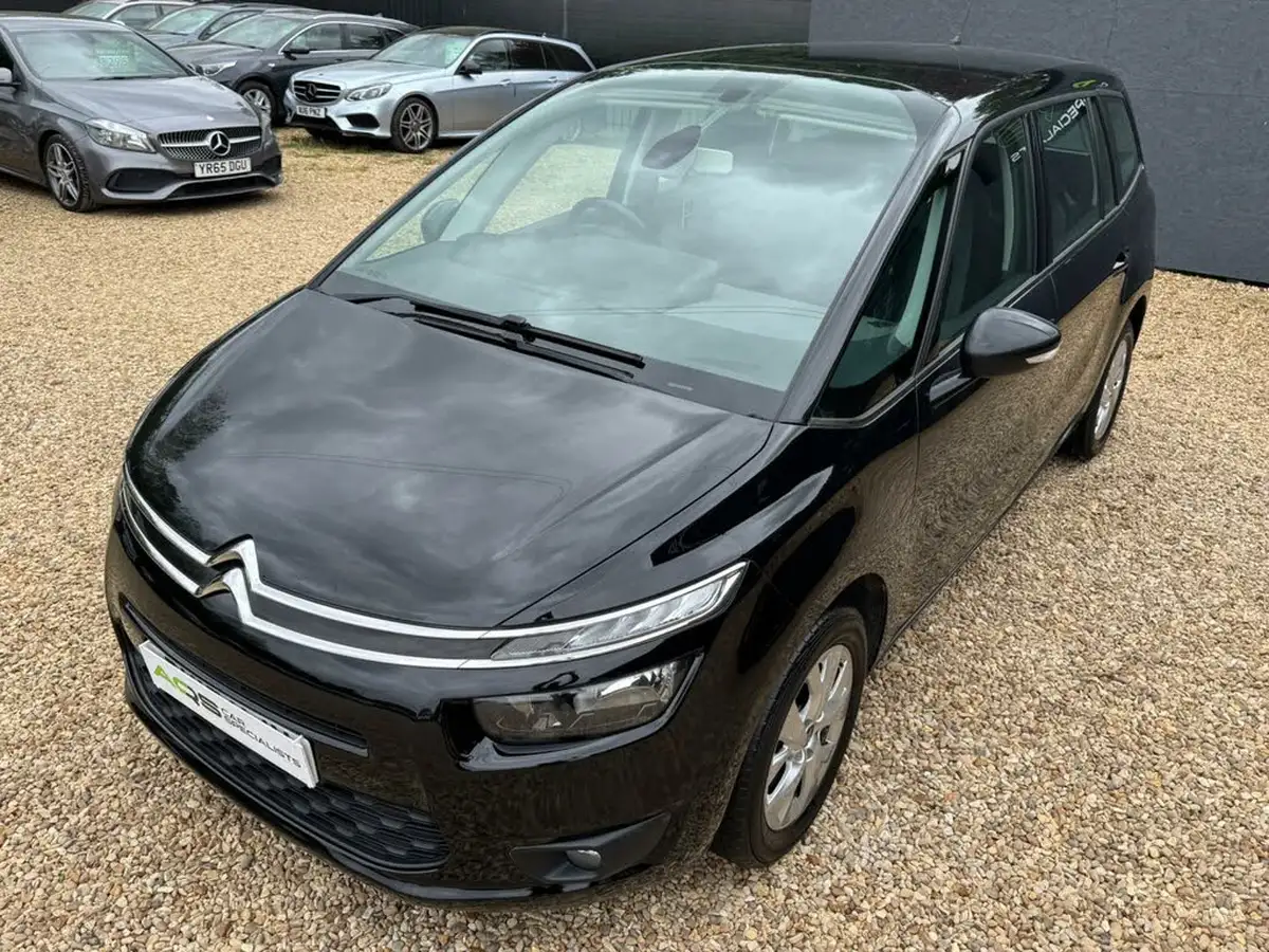 2015-citroen-grand-c4-picasso-16e-hdi-vtr-115ps-big-16