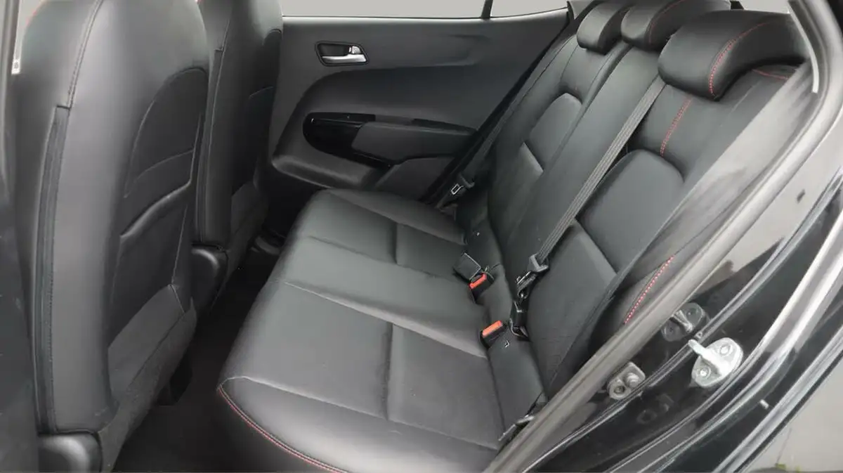 2019-kia-picanto-125-gt-line-big-16