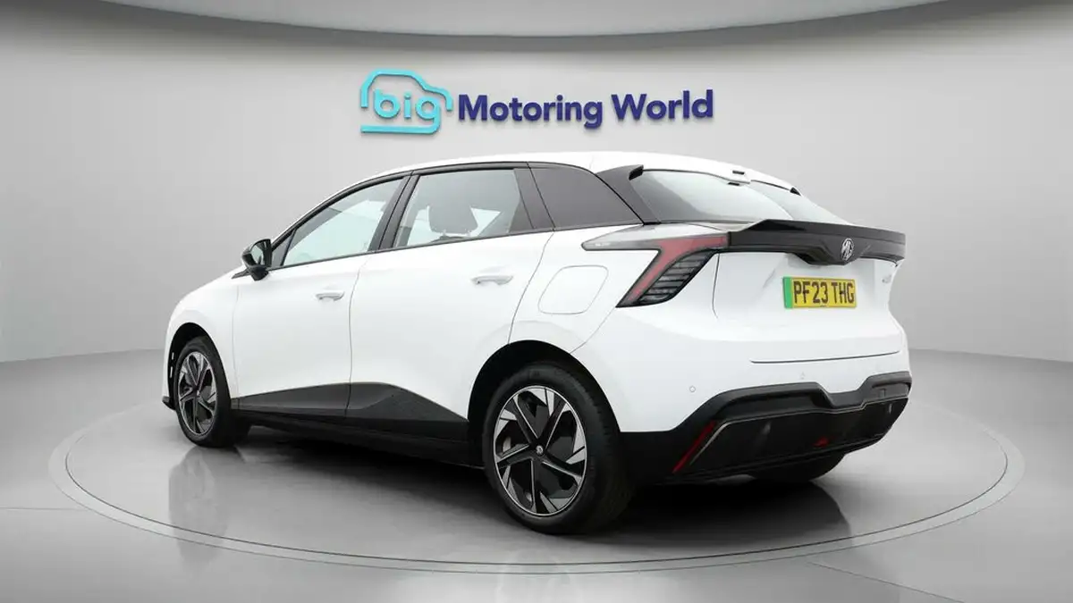 2023-mg-mg4-e-se-ev-203ps-long-big-4