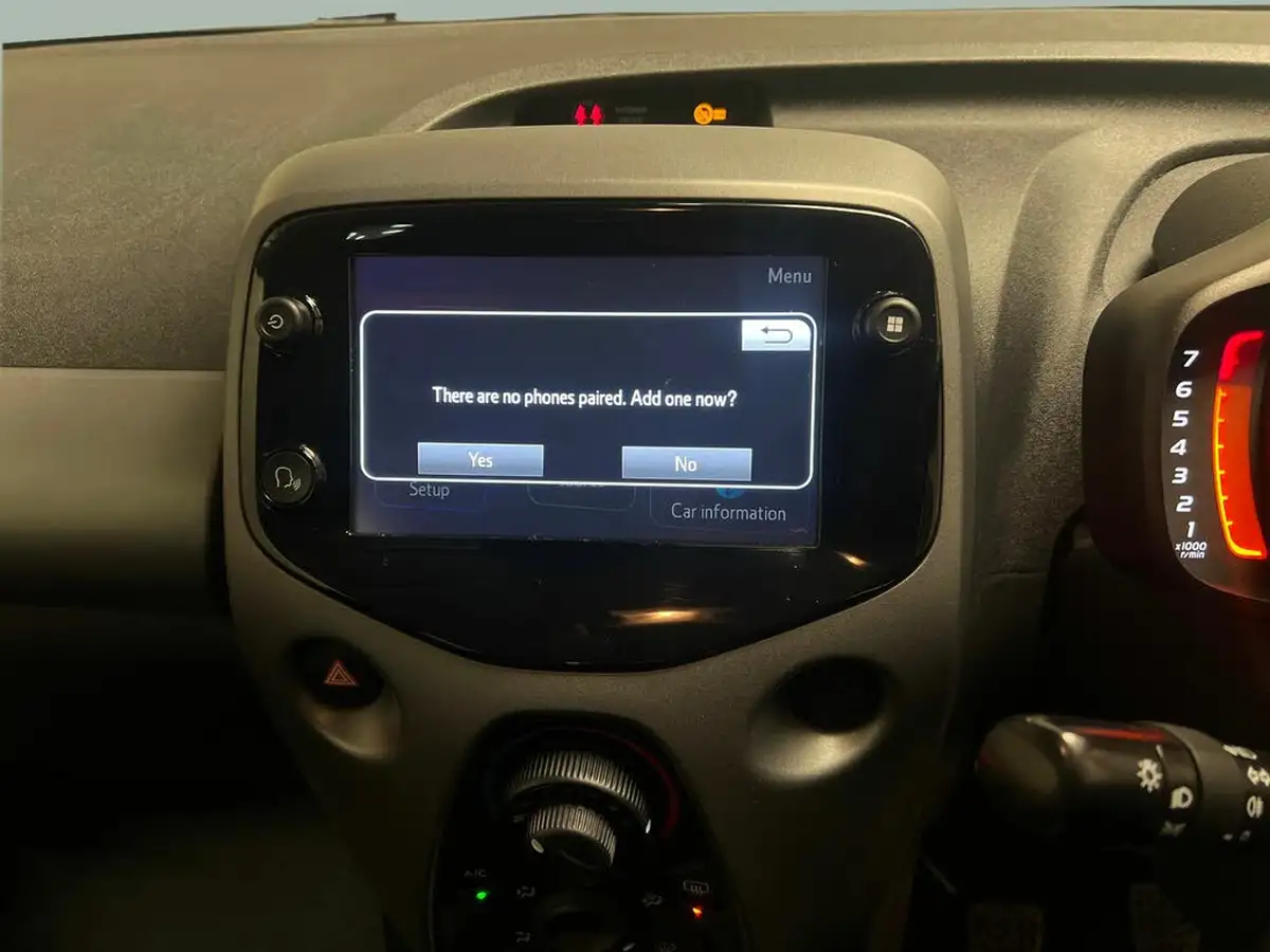 2021-toyota-aygo-10-vvt-i-x-play-tss-big-21