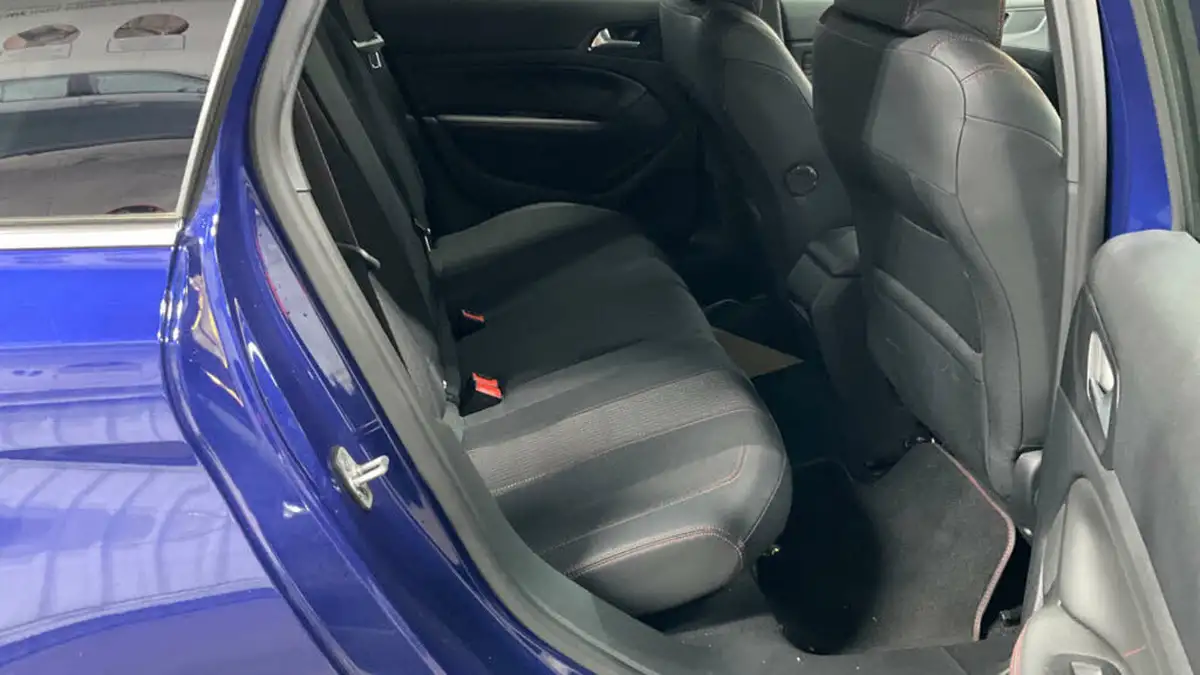 2017-peugeot-308-sw-16bluehdi-gt-line-big-10