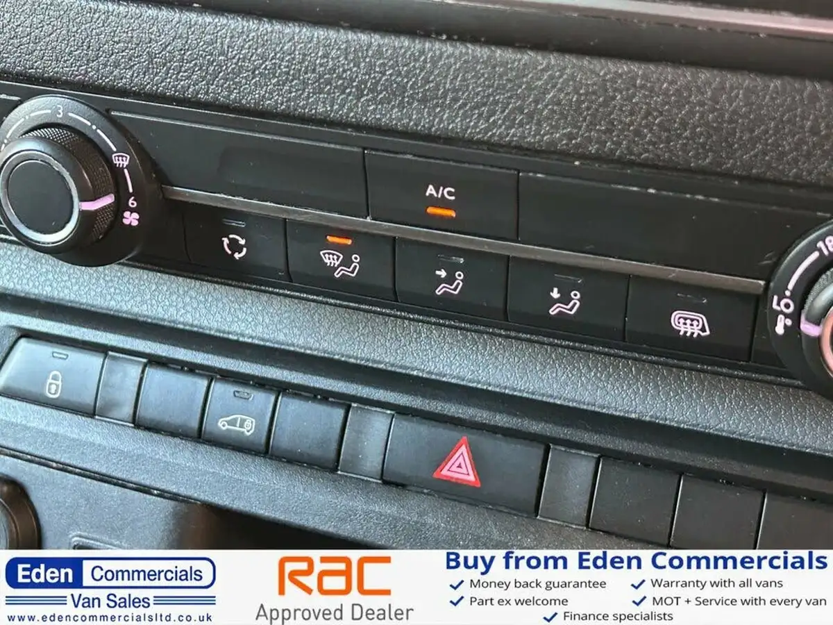 2022-vauxhall-vivaro-15td-2900-l2h1-sportive-big-14