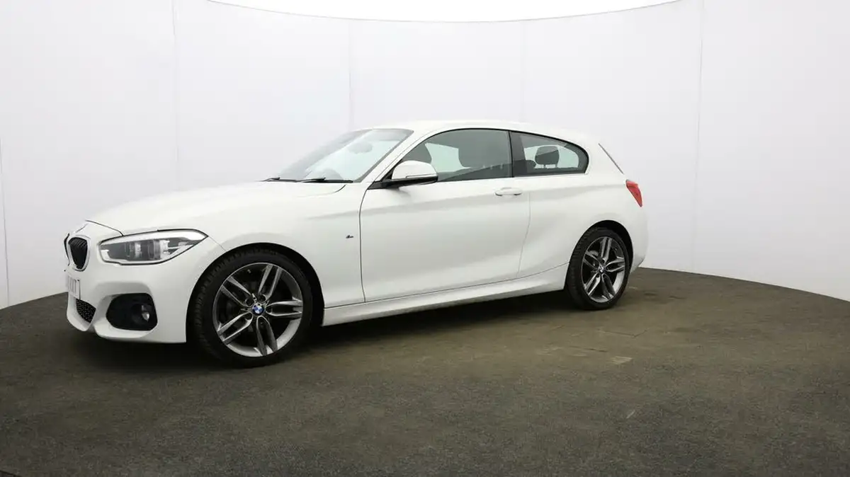 2018-bmw-1-series-15-118i-m-sport-3d-big-34