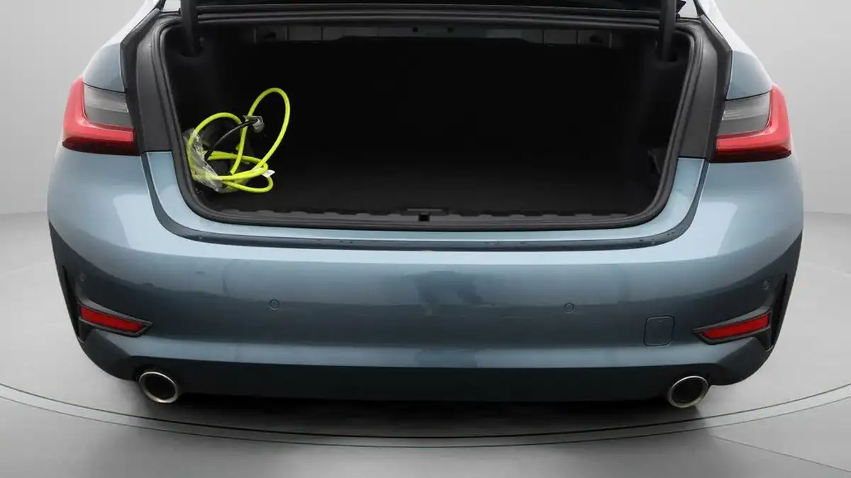 2019-bmw-3-series-20-330e-se-pro-big-16