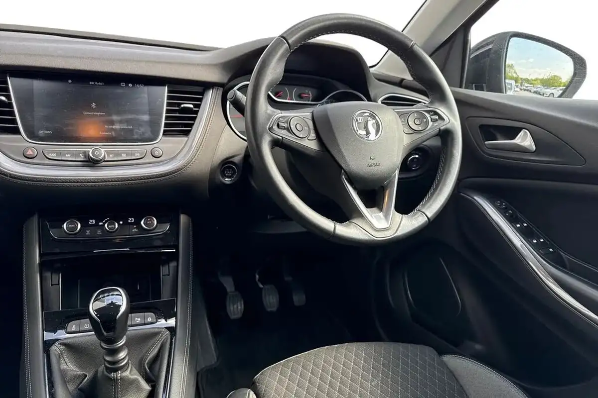 2021-vauxhall-grandland-x-12-griffin-big-17