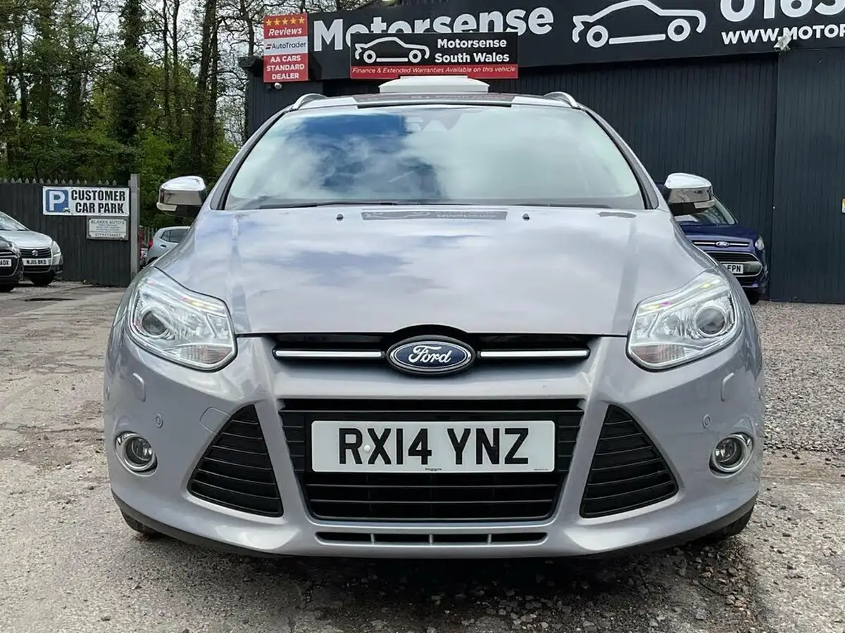 2013-ford-focus-20td-titanium-x-estate-powershift-big-1