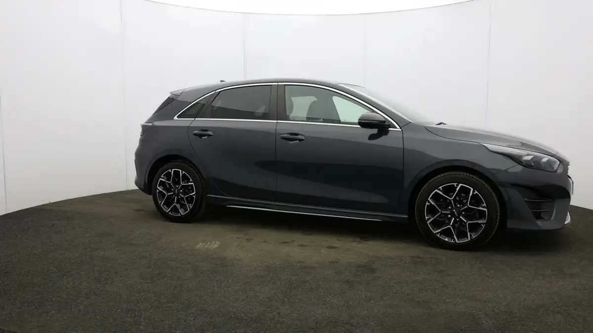 2023-kia-ceed-15-t-gdi-gt-line-158bhp-big-49