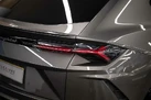 2022-lamborghini-urus-40-no-trim-small-18