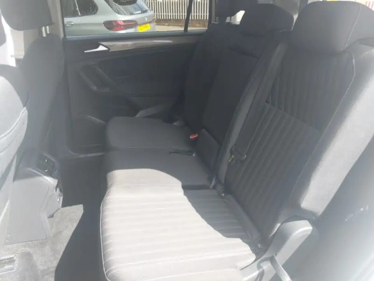 2024-volkswagen-tiguan-allspace-15-tsi-life-dsg-big-5