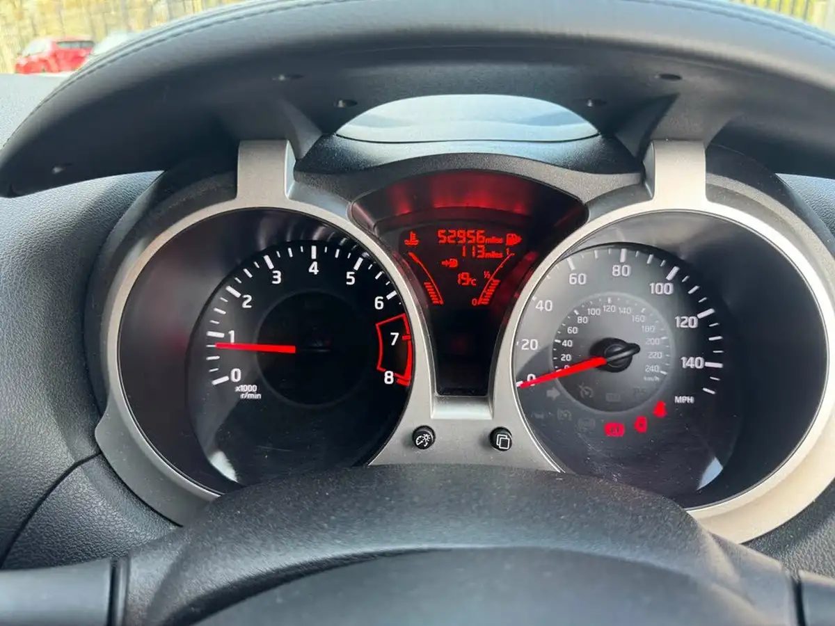 2016-nissan-juke-12-dig-t-n-connecta-ss-big-18