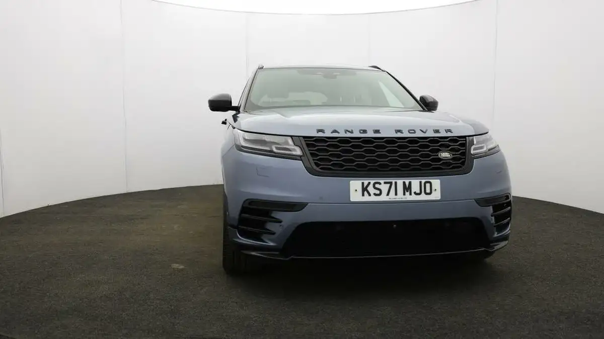 2022-land-rover-range-rover-velar-20-d200-r-dynamic-hse-big-40