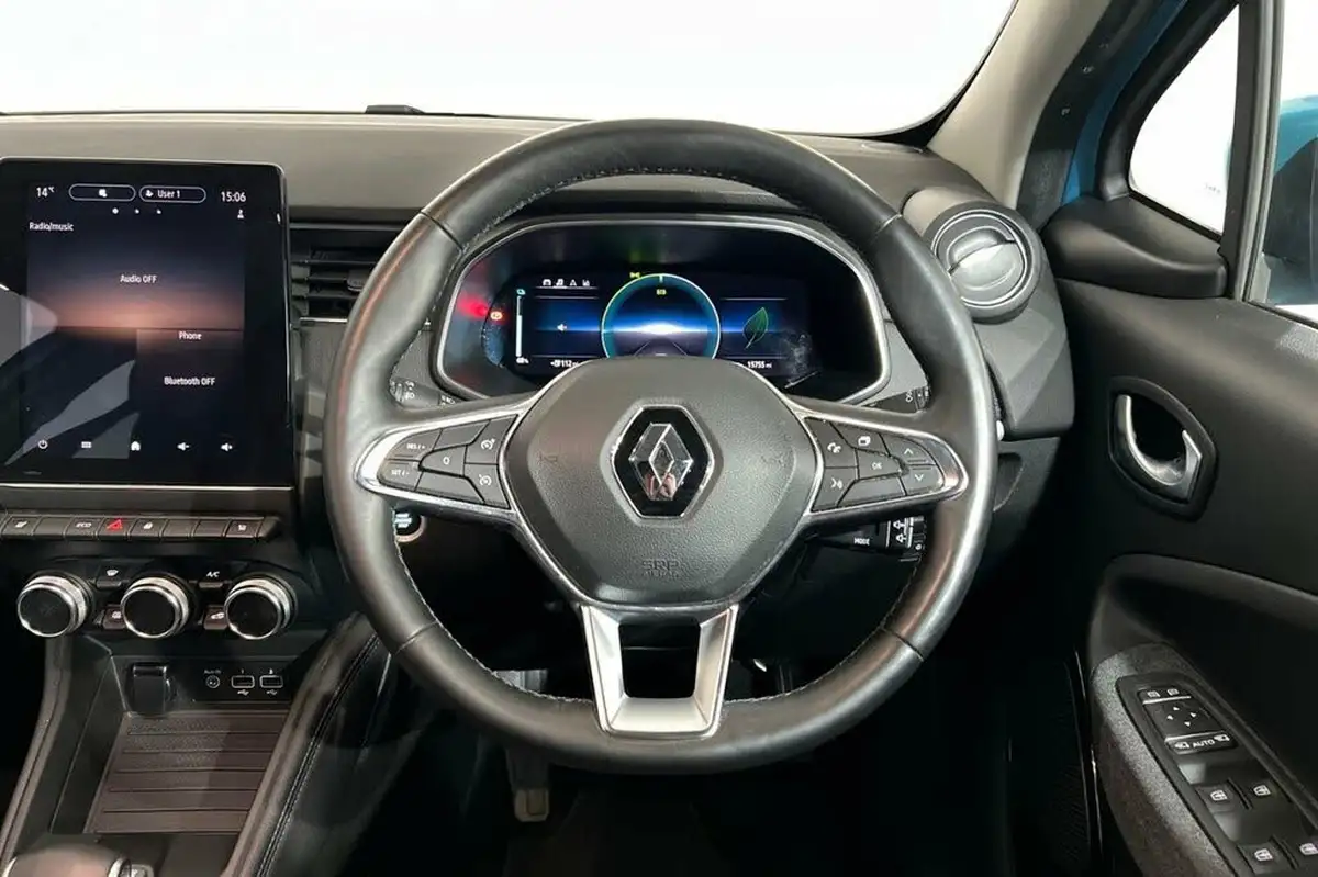 2022-renault-zoe-e-gt-line-big-19