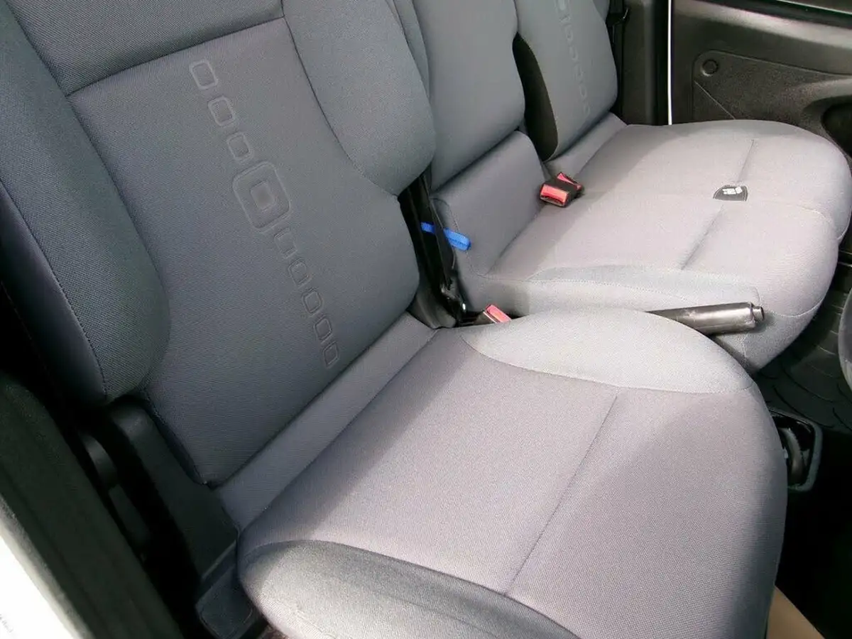2016-citroen-berlingo-16td-l1-625-xtr-16hdi-90-panel-big-10