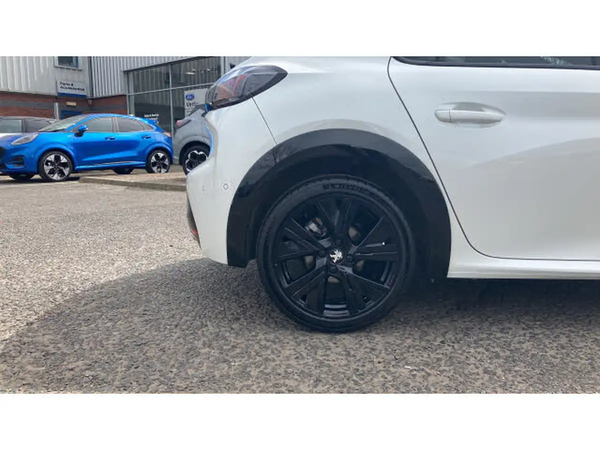 2022-peugeot-208-12-puretech-gt-premium-130bhp-eat8-big-6