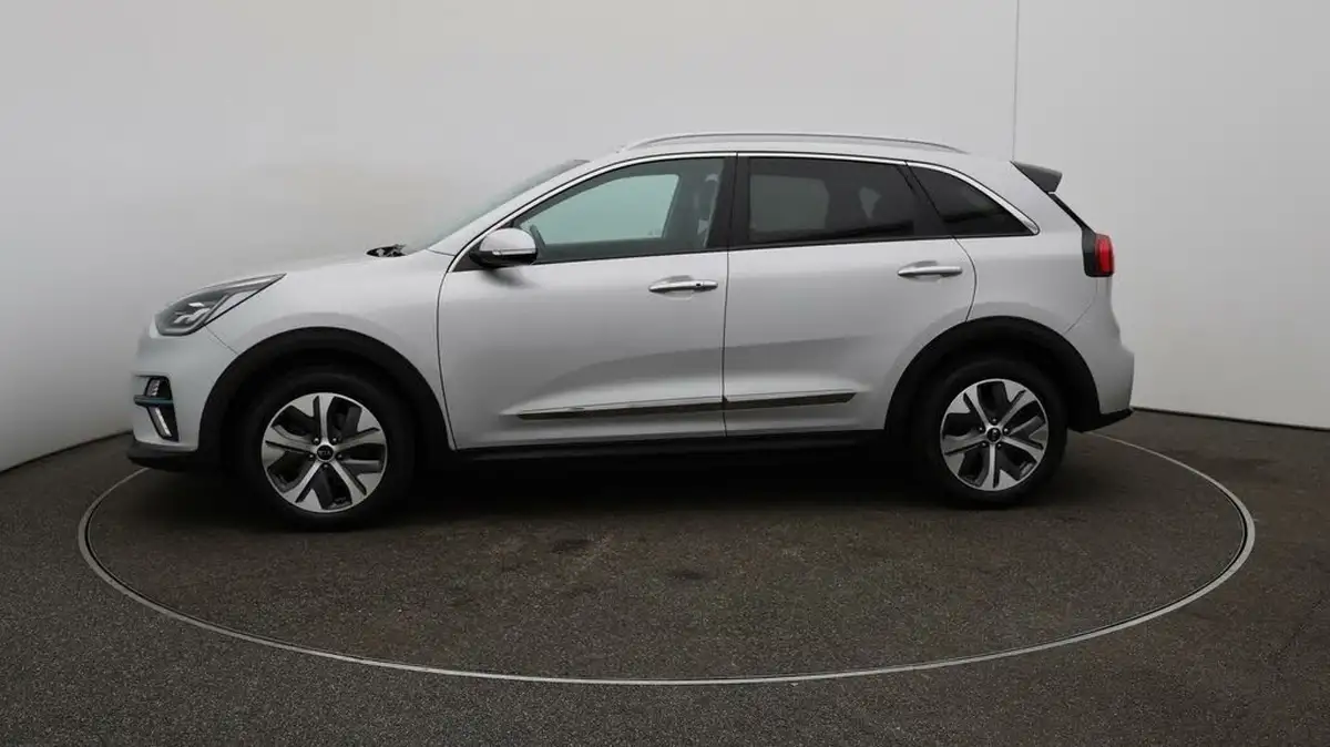 2021-kia-e-niro-ev-4-big-4
