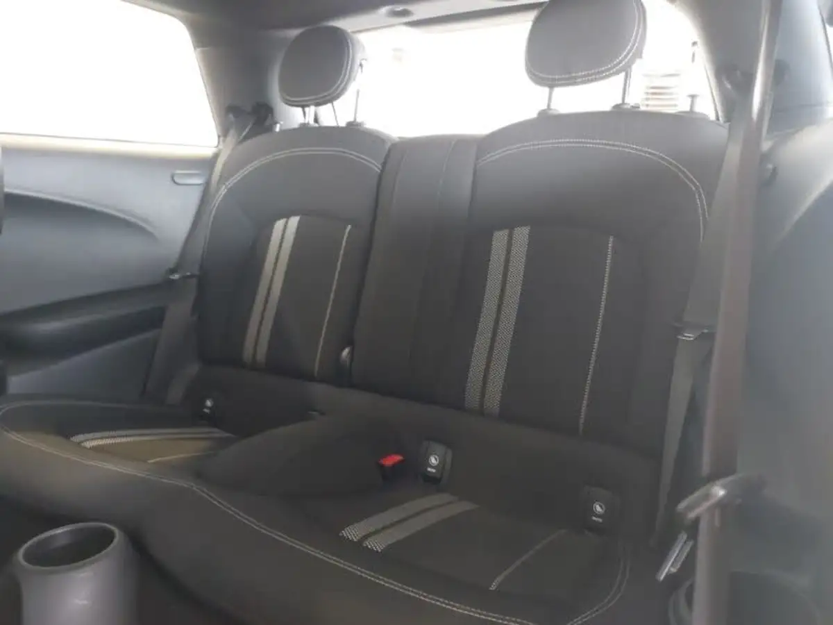 2019-mini-cooper-20-cooper-s-sport-189bhp-hatchback-3d-auto-big-11