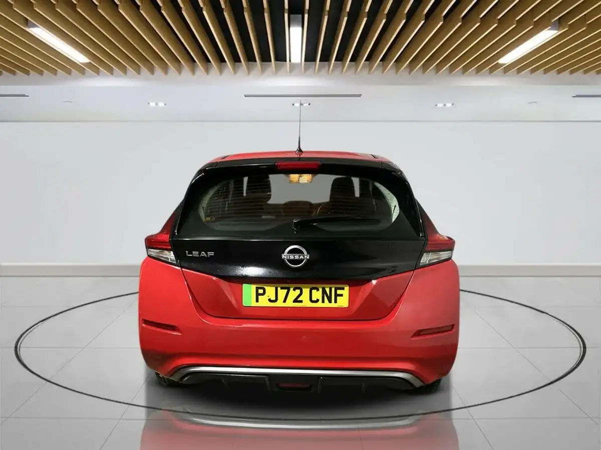 2022-nissan-leaf-e-acenta-39kwh-big-6