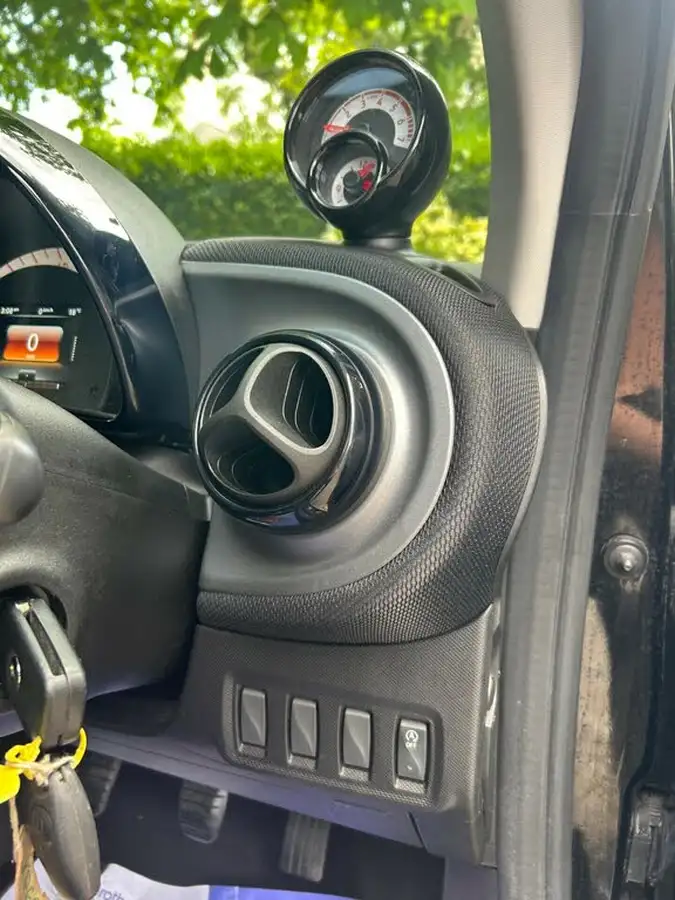 2017-smart-fortwo-10-prime-71bhp-ss-coupe-big-22