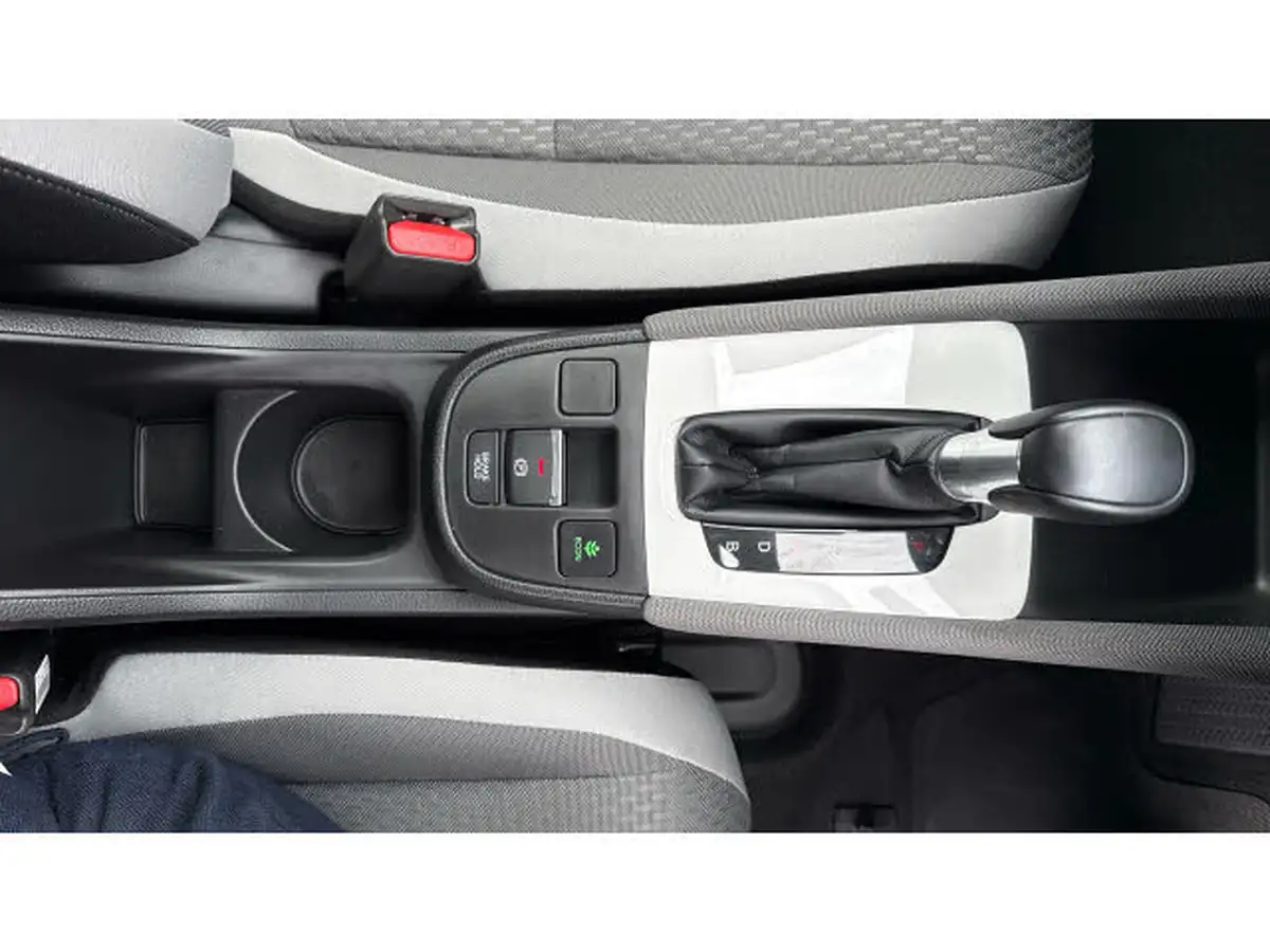 2022-honda-jazz-15-i-mmd-ex-109ps-big-48