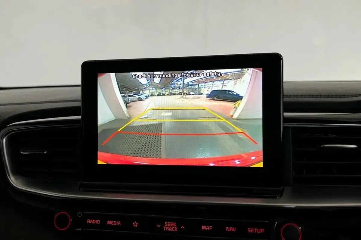 2020-kia-pro-ceed-16-t-gdi-gt-big-24