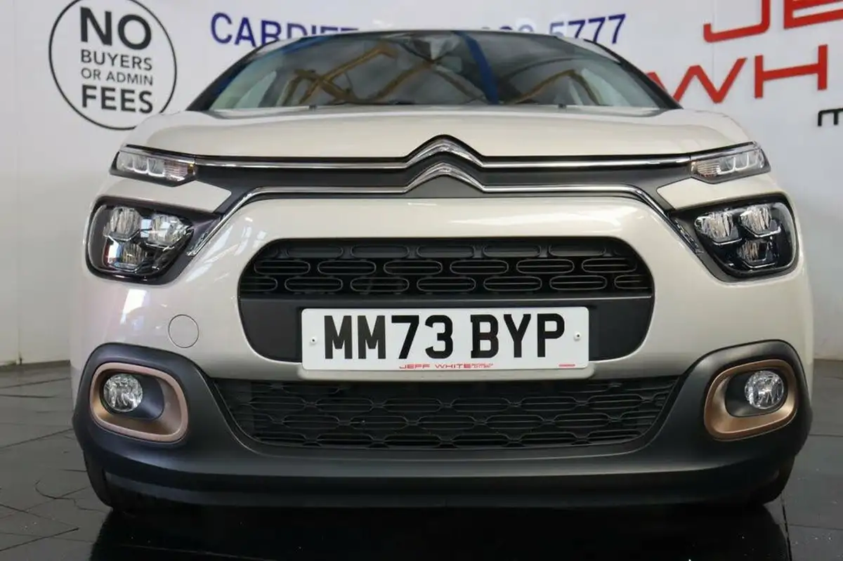 2023-citroen-c3-12-puretech-c-series-edition-83ps-ss-big-10