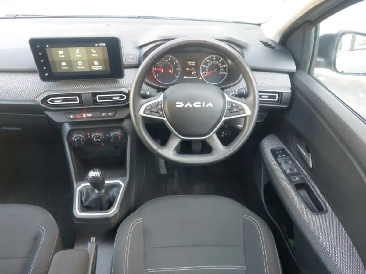 2023-dacia-sandero-10-tce-expression-90bhp-big-6