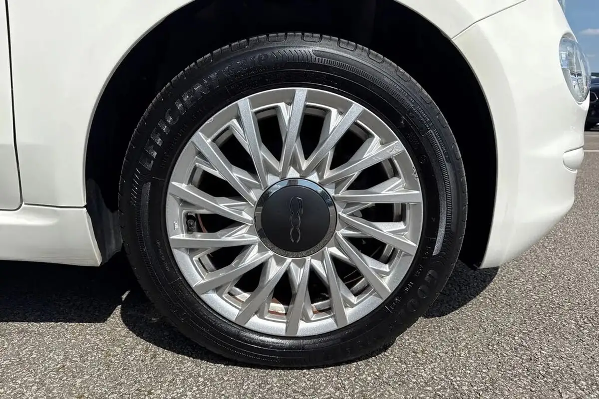 2019-fiat-500-12-lounge-ss-dualogic-big-9