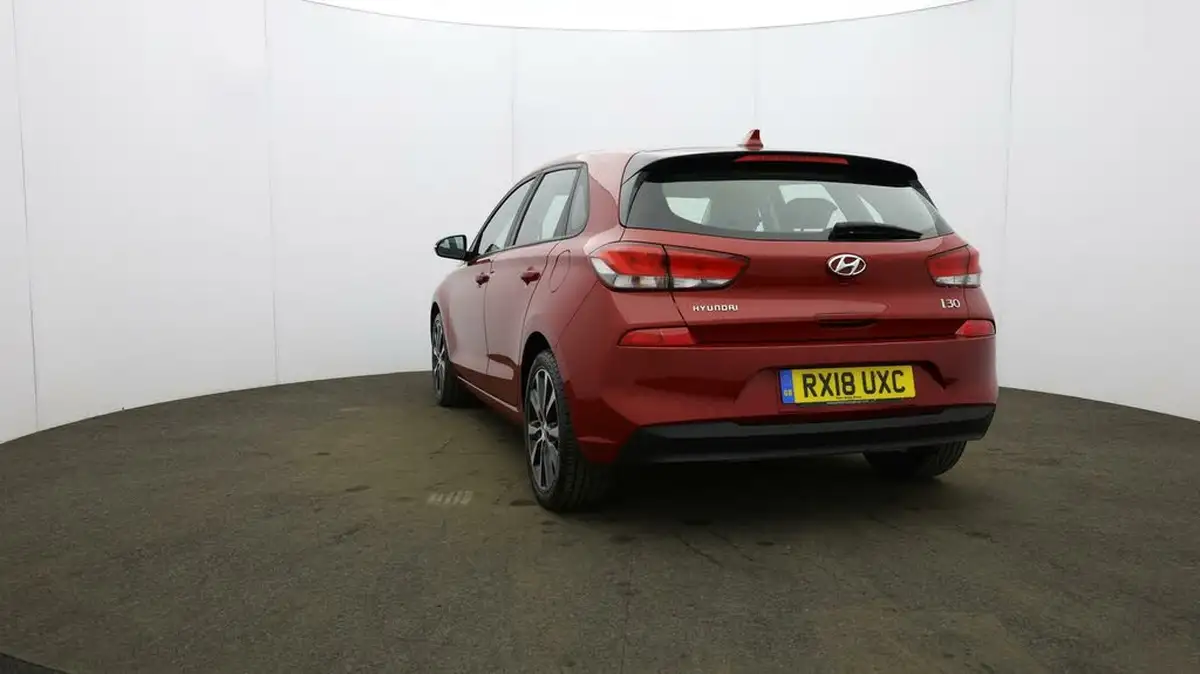 2018-hyundai-i30-14-t-gdi-se-nav-blue-drive-isg-hatchback-dct-big-31