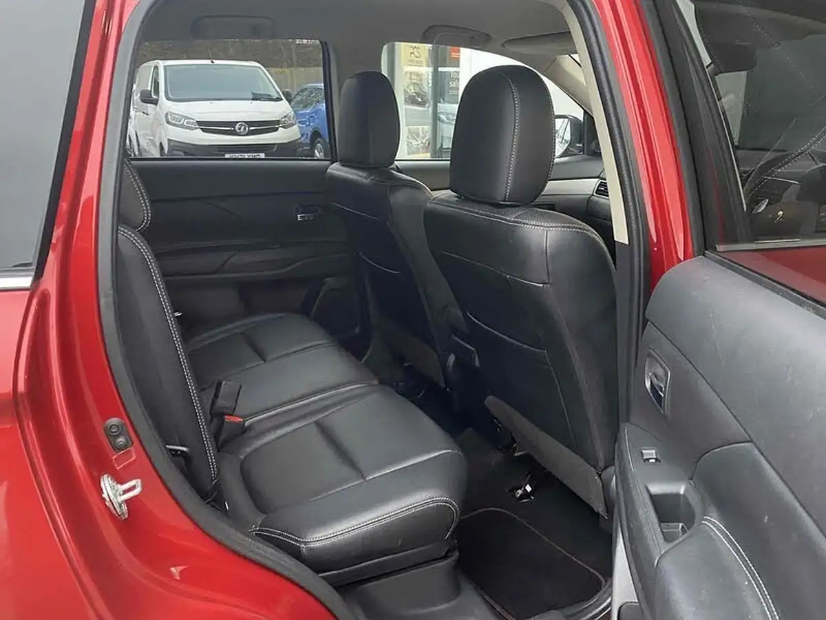 2018-mitsubishi-outlander-22di-d-3-auto-big-30