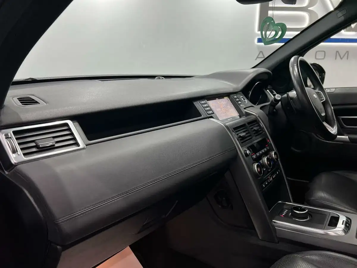 2019-land-rover-discovery-sport-20td4-landmark-big-59