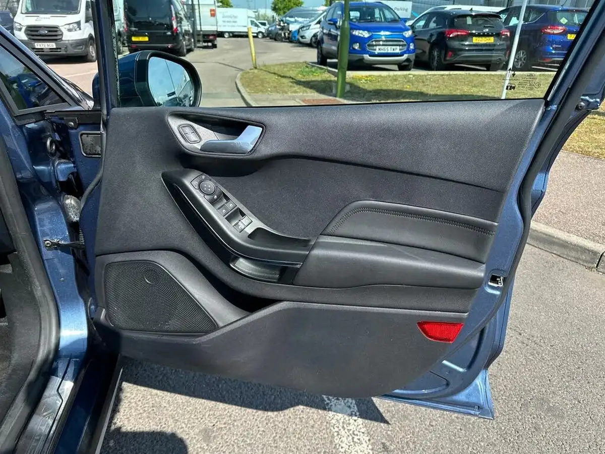 2022-ford-fiesta-10t-active-vignale-125ps-hybrid-mhev-big-34