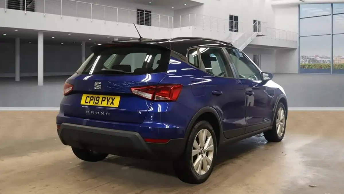 2019-seat-arona-16tdi-se-technology-lux-115ps-ss-big-3