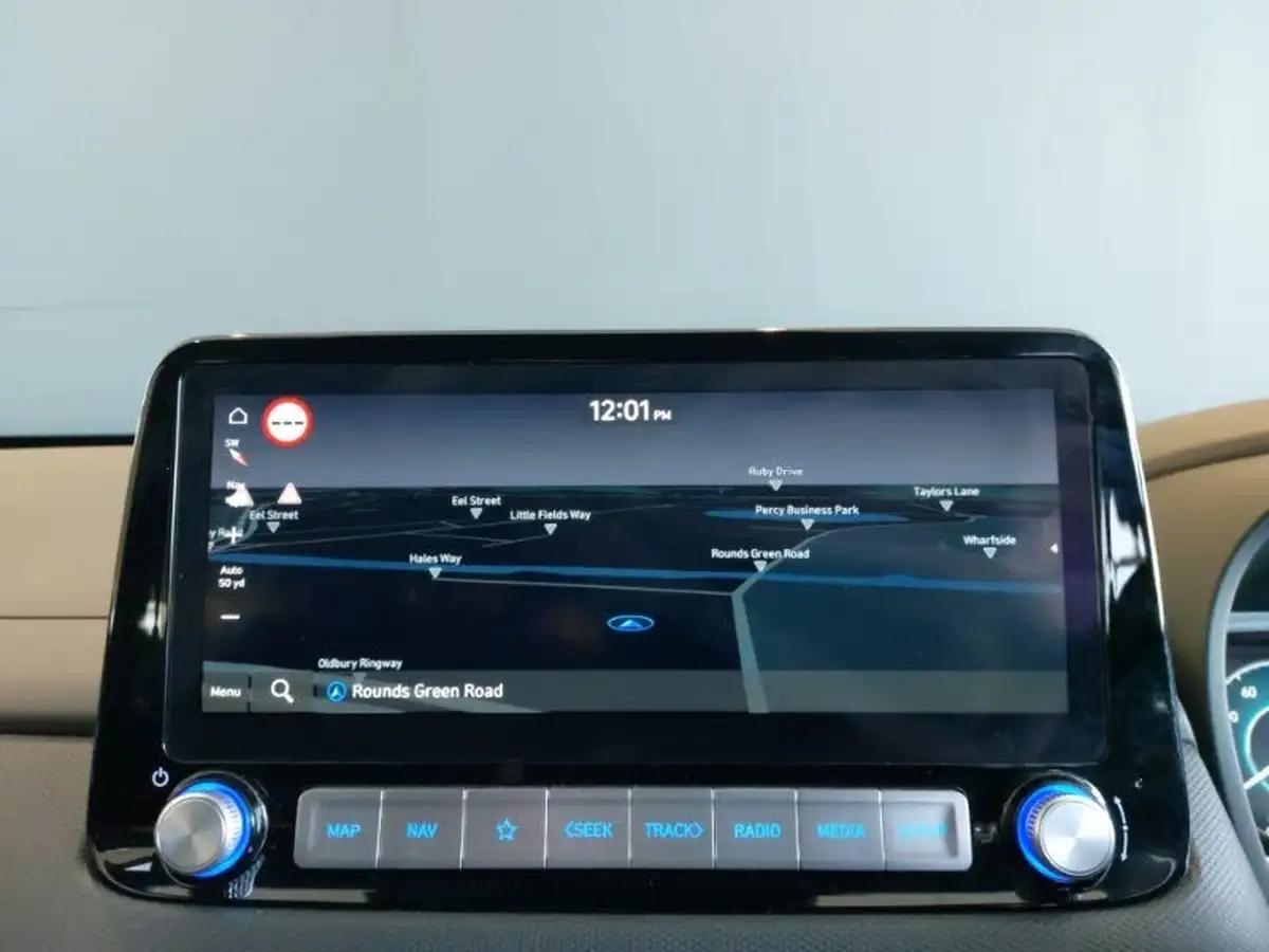 2022-hyundai-kona-e-premium-204ps-64kwh-7kw-obc-big-12