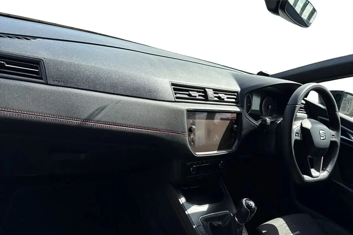 2021-seat-ibiza-10-tsi-fr-95ps-big-13