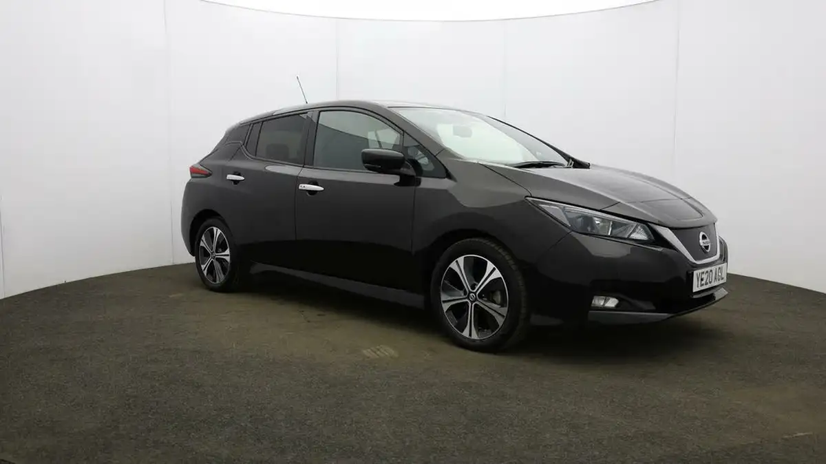 2020-nissan-leaf-e-n-connecta-big-47