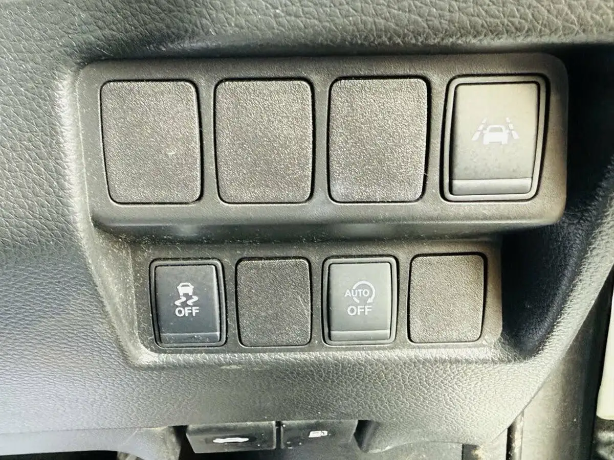 2017-nissan-qashqai-15dci-tekna-big-21