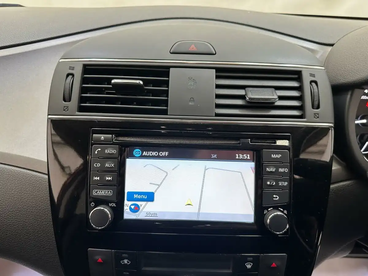 2018-nissan-pulsar-12-dig-t-n-connecta-style-big-12