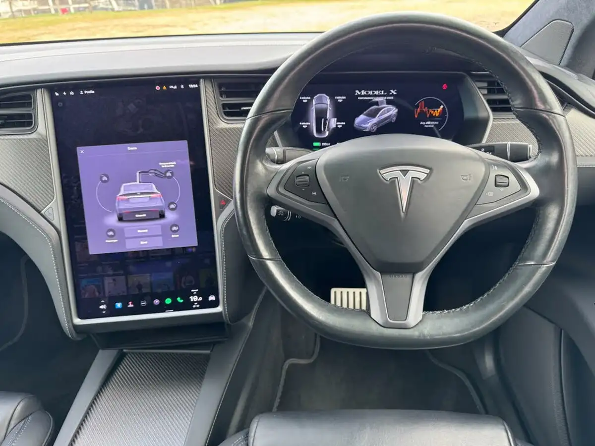 2020-tesla-model-x-e-ludicrous-performance-big-38