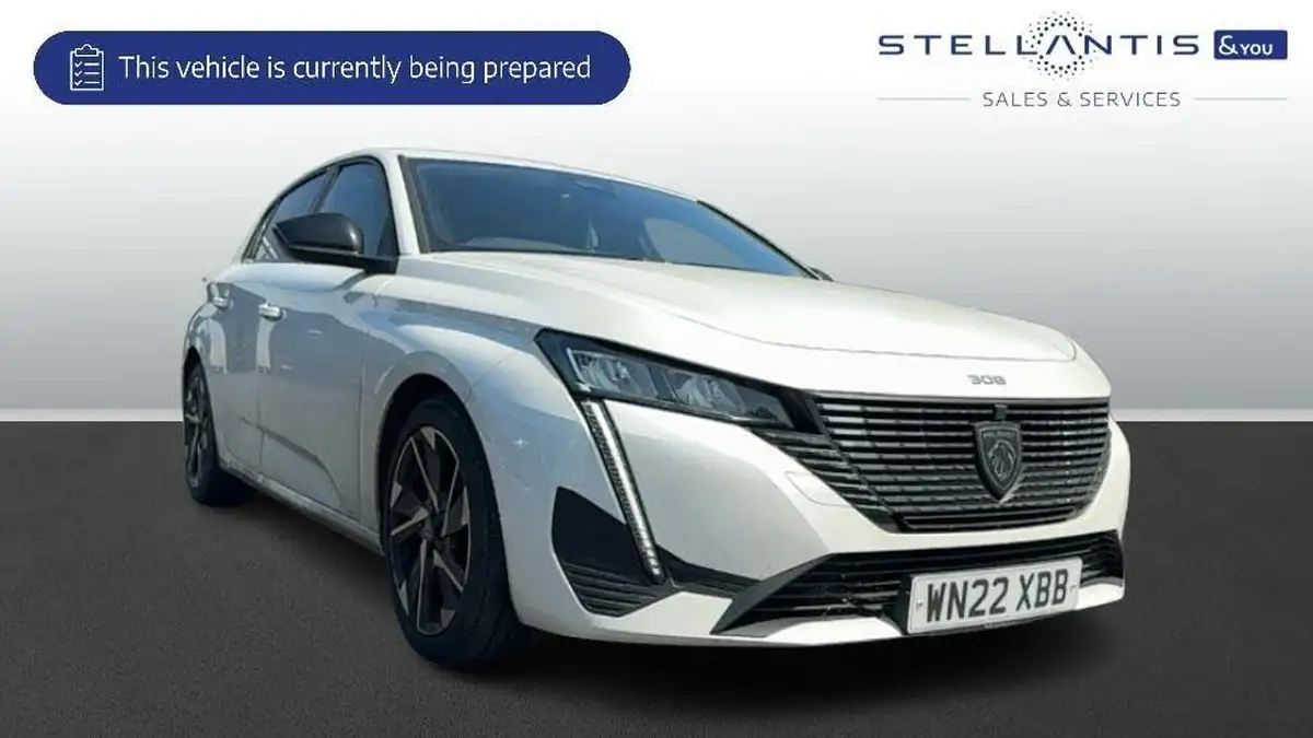 2022-peugeot-308-12-puretech-allure-premium-eat8-big-0