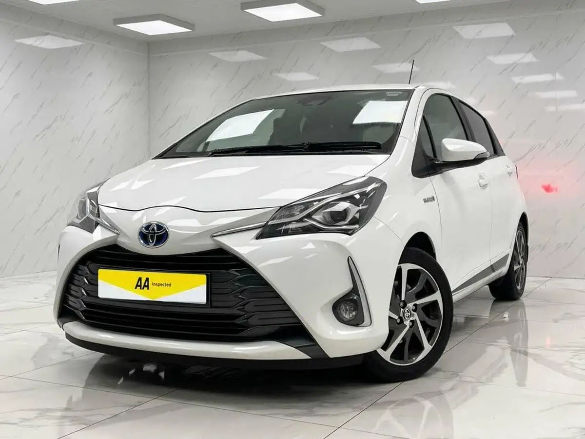 2020-toyota-yaris-15-vvt-i-y20-98bhp-hybrid-1497cc-e-cvt-big-3