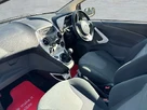 2010-ford-ka-12-zetec-small-8