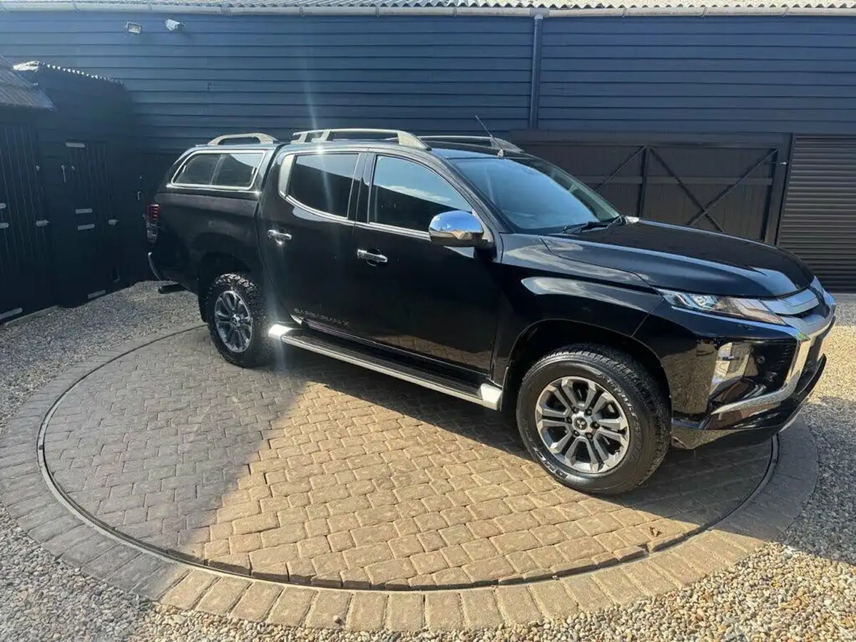 2019-mitsubishi-l200-22di-d-barbarian-x-big-36