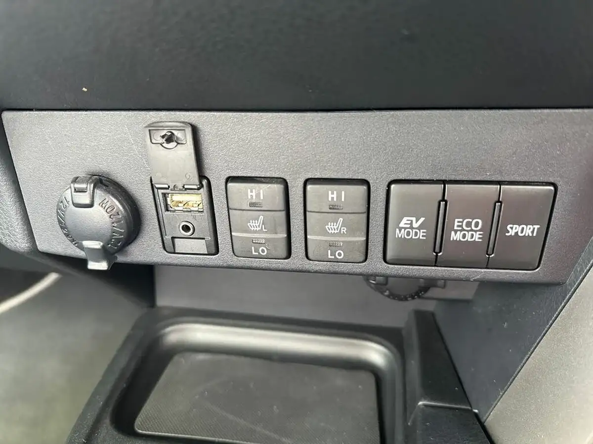 2017-toyota-rav4-25-vvt-i-excel-awd-tss-navi-big-24