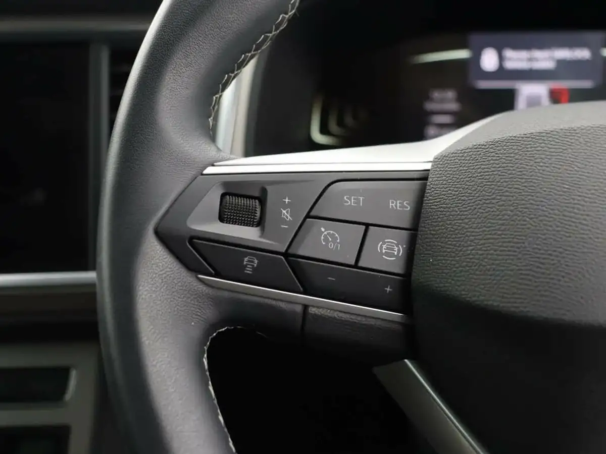 2024-seat-ateca-15-ecotsi-xperience-big-21