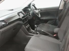 2022-volkswagen-t-cross-10-tsi-se-110ps-small-4