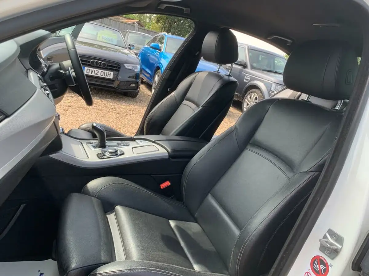 2015-bmw-5-series-30td-530d-m-sport-saloon-4d-big-34
