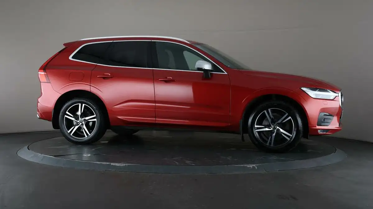 2019-volvo-xc60-20td-d4-r-design-4x4-ss-geartronic-big-51