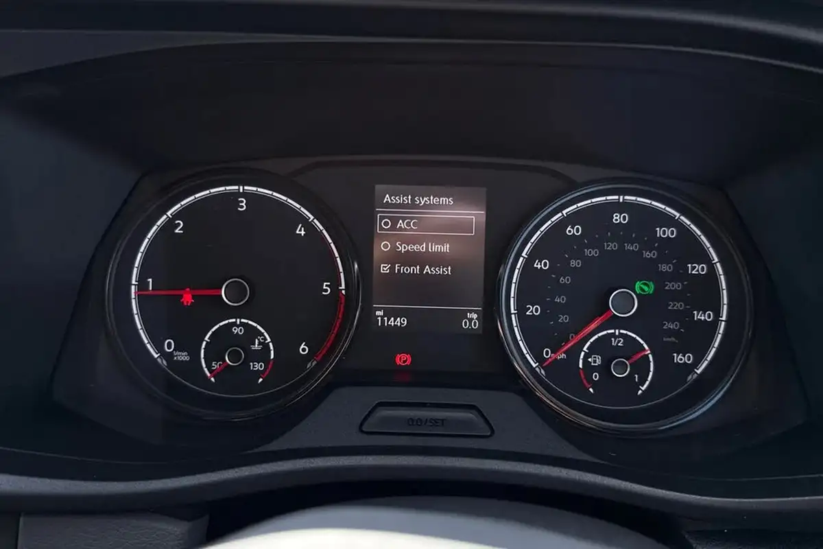 2024-volkswagen-transporter-big-54